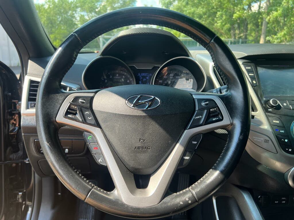 2017 Hyundai Veloster Value Edition FWD for sale in Eatontown, NJ – photo 16