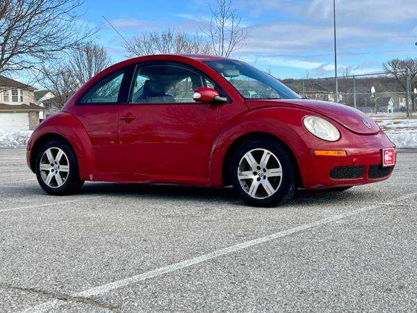 2006 Volkswagen New Beetle 2 5L - - by dealer for sale in Council Bluffs, NE – photo 6