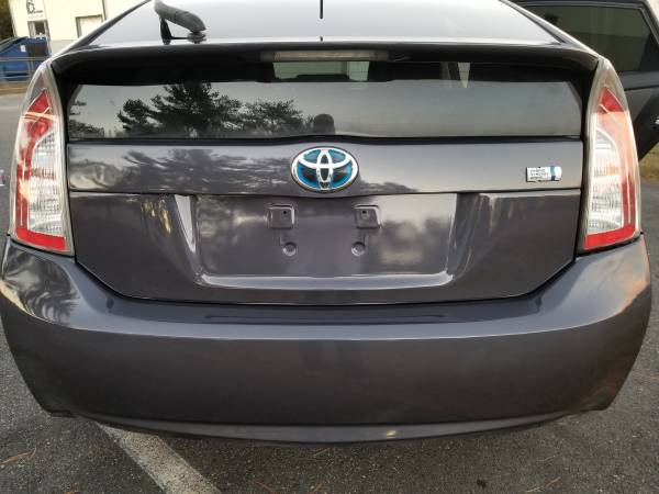 2010 Toyota Prius II Gray (NEW TIRES) Only 129k miles / REDUCED! for sale in Fredericksburg, VA – photo 8