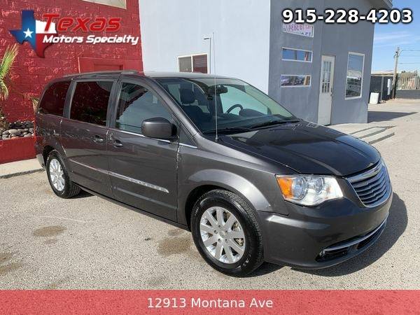 2016 Chrysler Town & Country Touring Low Miles - - by for sale in El Paso, TX – photo 2