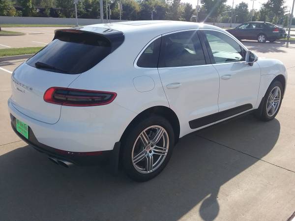 2015 PORSCHE MACAN S!! FINANCING AVAILABLE!! for sale in MOLINE, IA – photo 6
