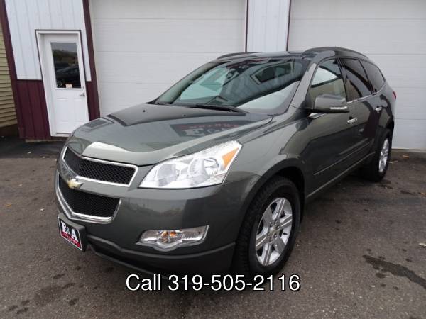 2011 Chevrolet Traverse AWD 2LT *Only 72k* - cars & trucks - by... for sale in Waterloo, IA – photo 2