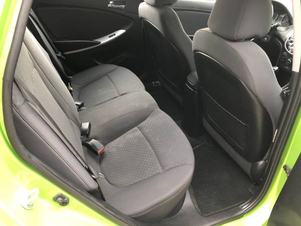 2014 Hyundai Accent SE 5-Door for sale in Fishers, IN – photo 11