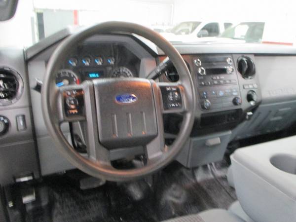 2015 Ford Super Duty F-250 XL 4WD Ext Cab Long Bed V8 Gas F250 for sale in Highland Park, IL – photo 8