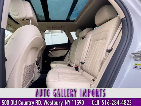 2021 Audi Q5 45 Premium SUV - - by dealer - vehicle for sale in Westbury , NY – photo 4