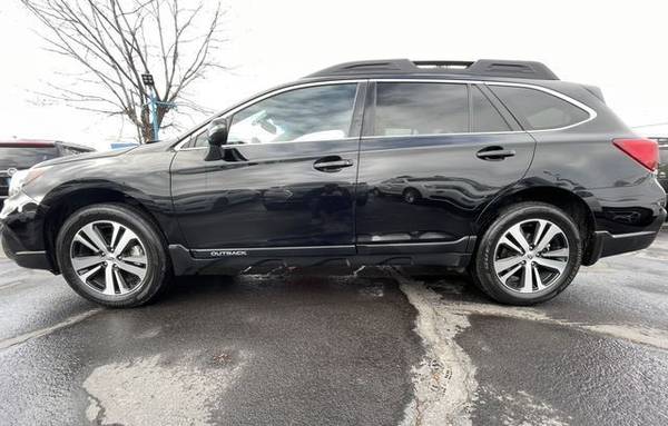 2019 Subaru Outback 2 5i Limited Wagon 4D w/27K Limited AWD for sale in Bend, OR – photo 2