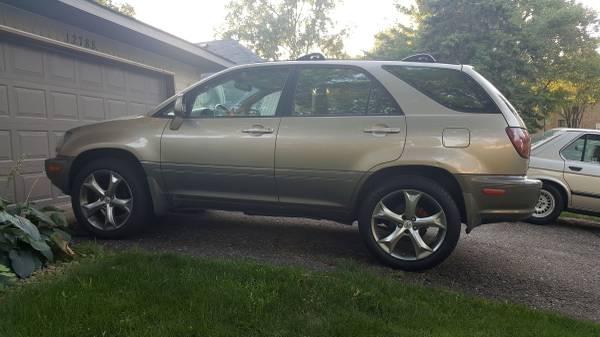 2000 Lexus RX300 AWD - Mechanics Special for sale in Big Falls, MN – photo 10