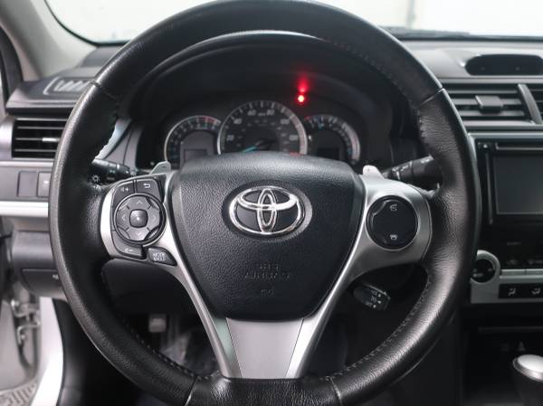 2012 Toyota Camry SE Leather New Tires Bluetooth 35 mpg - Warranty for sale in Hastings, MI – photo 9