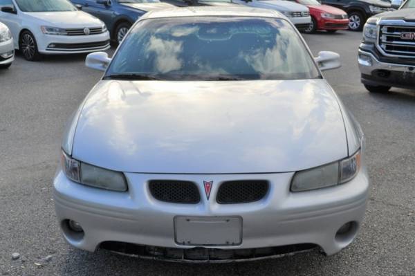 *2002* *Pontiac* *Grand Prix* *SE* - cars & trucks - by dealer -... for sale in St. Augustine, FL – photo 7