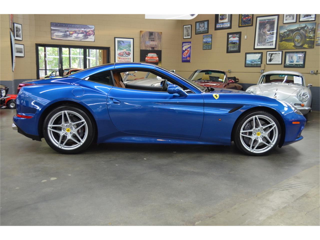 2016 Ferrari California for sale in Huntington Station, NY – photo 9