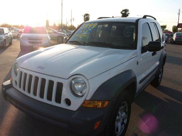 2005 JEEP LIBERTY 4X4 - - by dealer - vehicle for sale in Modesto, CA – photo 2