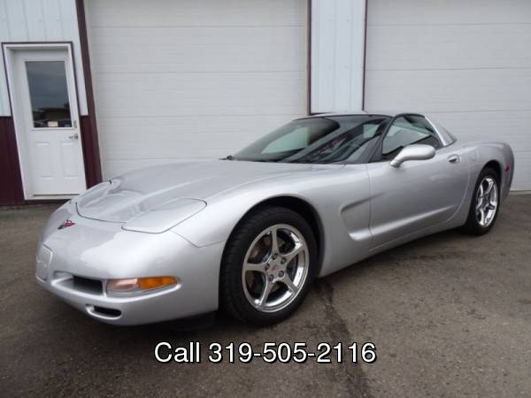 2002 Chevrolet Corvette *LIKE NEW ONLY 2,550 MILES* for sale in Waterloo, IA – photo 2