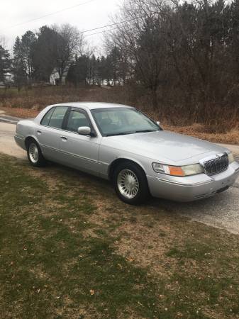 2000 Mercury Grand Marquis LS - cars & trucks - by owner - vehicle... for sale in Mishicot, WI