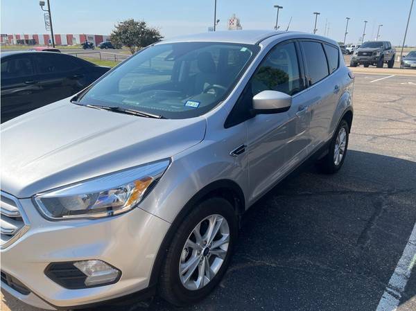 2019 Ford Escape SE ONE OWNER - - by dealer - vehicle for sale in Mc Gregor, TX