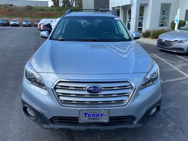 2017 Subaru Outback 2 5i - - by dealer - vehicle for sale in Lynchburg, VA – photo 2