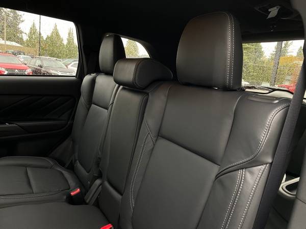 2020 Mitsubishi Outlander PHEV 4x4 4WD Electric SEL SUV for sale in Milwaukie, OR – photo 13