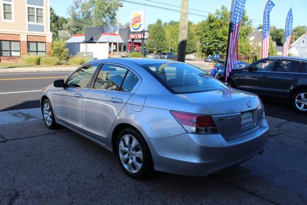 Take a look at this 2009 Honda Accord Sdn-Hartford for sale in Manchester, CT – photo 5
