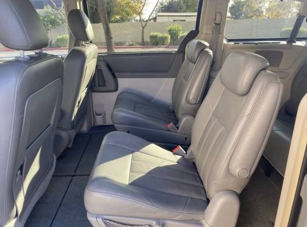 2008 Chrysler Town & Country Touring for sale in Sherman, TX – photo 10
