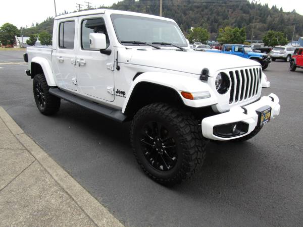 2021 Lifted Jeep Gladiator - - by dealer - vehicle for sale in Cottage Grove, OR – photo 5