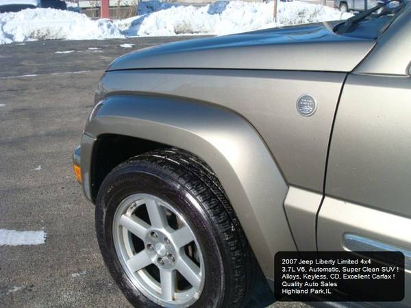 2007 Jeep Liberty Limited 4WD - - by dealer - vehicle for sale in Highland Park, IL – photo 15
