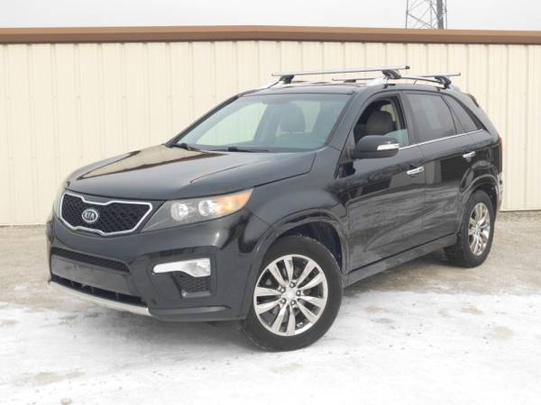 2011 Kia Sorento SX 2WD - - by dealer - vehicle for sale in Wilmington, OH – photo 4