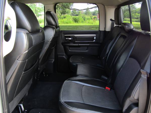 2013 RAM 1500 Sport Package Crew Cab 4x4 - Loaded! for sale in New Glarus, WI – photo 12
