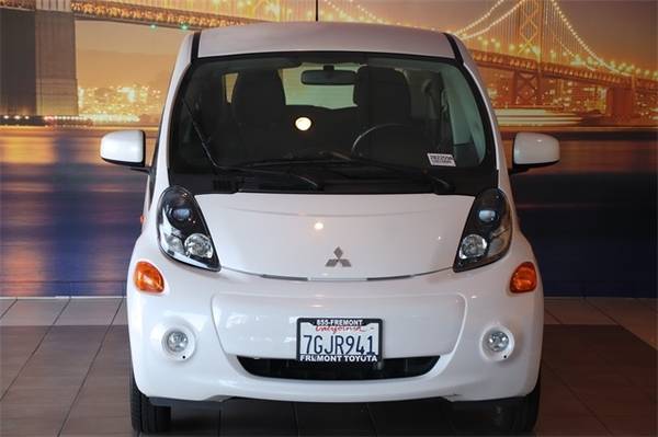 *2014* *Mitsubishi* *i-MiEV* *ES* - cars & trucks - by dealer -... for sale in Fremont, CA – photo 4