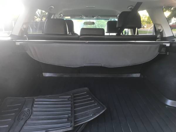 2011 SUBARU OUTBACK 3.6 LIMITED AWD HANDSFREE REARCAM ROOF VERY CLEAN! for sale in Minneapolis, MN – photo 14