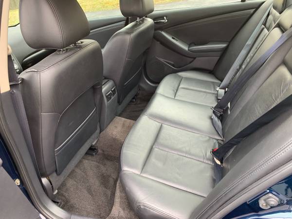 2007 Nissan Altima 2.5SL Fully Loaded Navigation for sale in Middletown, PA – photo 6
