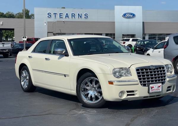 2008 Chrysler 300C Hemi - - by dealer - vehicle for sale in Alamance, NC