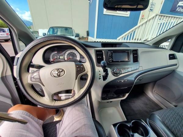 2012 Toyota Sienna SE - cars & trucks - by dealer - vehicle... for sale in Kihei, HI – photo 11
