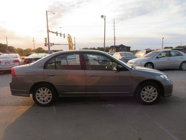 2004 Honda Civic Sedan - Automatic/Cruise/1 Owner/Low Miles - 117K!!... for sale in Des Moines, IA – photo 5