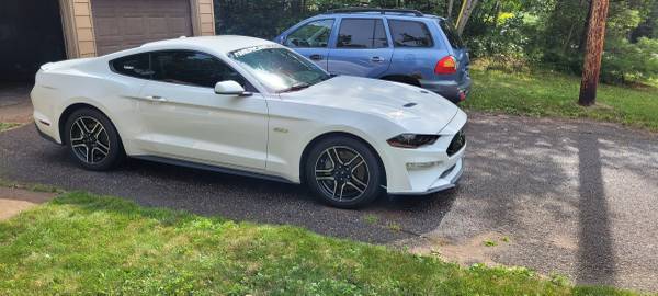 Low Miles, Near Mint 2019 Ford Mustang gt, 5 0 V8 for sale in Marquette, MI – photo 5