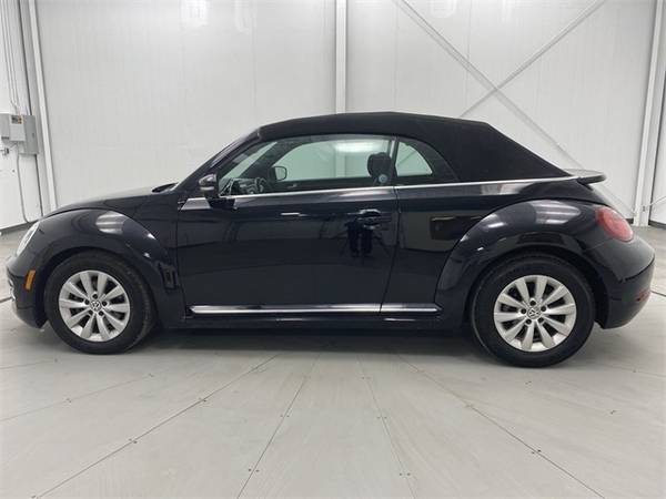 2018 Volkswagen BEETLE CONVERTIBLE 2 0T Coast - - by for sale in Chillicothe, OH – photo 8