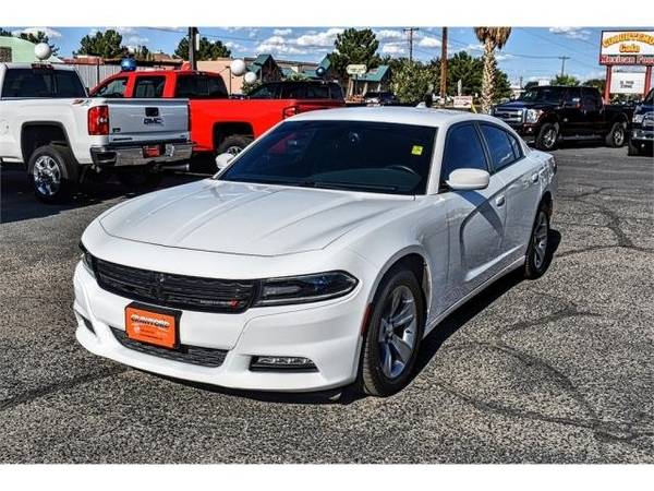2016 Dodge Charger SXT sedan Bright White Clearcoat for sale in El Paso, TX – photo 4