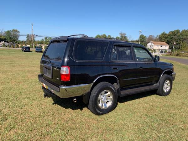 1999 Toyota 4Runner SR5 4WD for sale in Pipersville, PA – photo 3