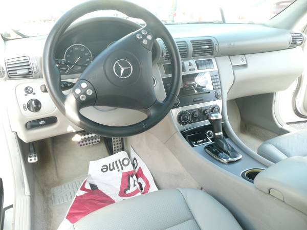 2005 MERCEDES-BENZ C-CLASS - - by dealer - vehicle for sale in KCMO, MO – photo 13