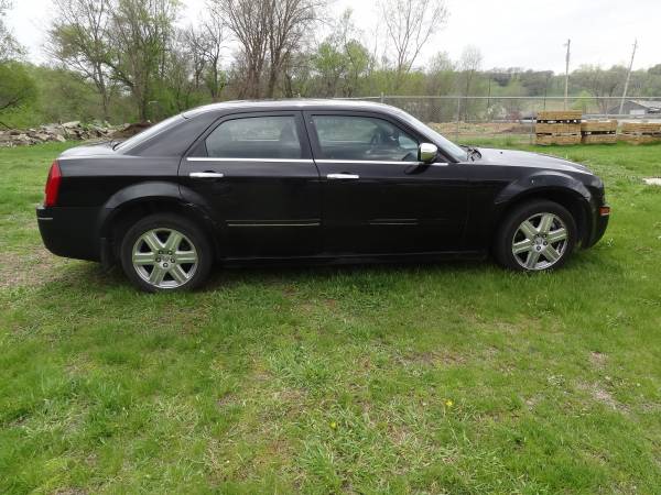 2005 Chrysler 300 Limited AWD Reduced - - by dealer for sale in Council Bluffs, NE – photo 6