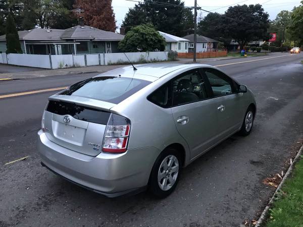 2004 TOYOTA PRIUS (Clean Title & W/ 128k Miles) for sale in Portland, OR – photo 5