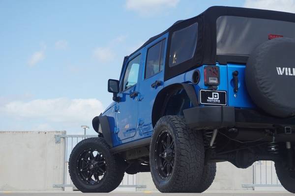 2015 Jeep Wrangler Unlimited *(( 6 SPEED MANUAL ))* CUSTOM JEEPS !!! for sale in Austin, TX – photo 11