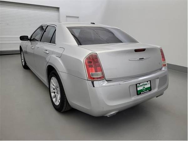 2012 Chrysler 300 300 - sedan - - by dealer - vehicle for sale in TAMPA, FL – photo 5