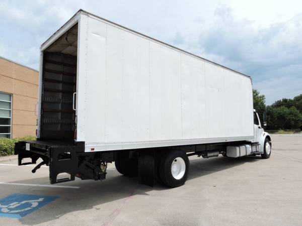 2011 FREIGHTLINER M2 26 FOOT BOX TRUCK with for sale in Grand Prairie, TX – photo 17