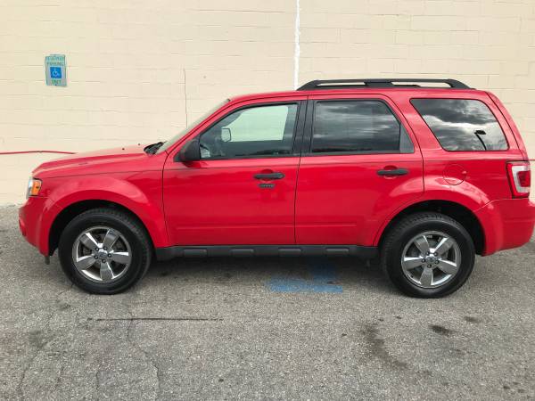 2009 Ford Escape XLT ~ $595 Sign and Drive for sale in Clinton Township, MI – photo 8