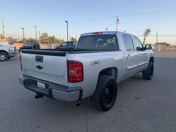 2011 Chevrolet Chevy Silverado 1500 Crew Cab LT Pickup 4D 5 3/4 ft for sale in Bakersfield, CA – photo 7