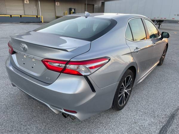 2020 Toyota Camry Se - - by dealer - vehicle for sale in Indianapolis, IN – photo 3
