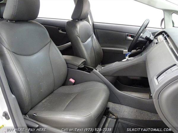 2011 Toyota Prius Leather One Gas Saver! 1-Owner! One 4dr Hatchback for sale in Paterson, CT – photo 12