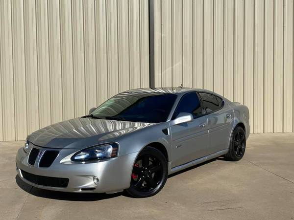 2008 Pontiac GXP! V8 ENGINE RARE FIND HIGH QUALITY! HEADS UP for sale in Oklahoma City, OK – photo 2