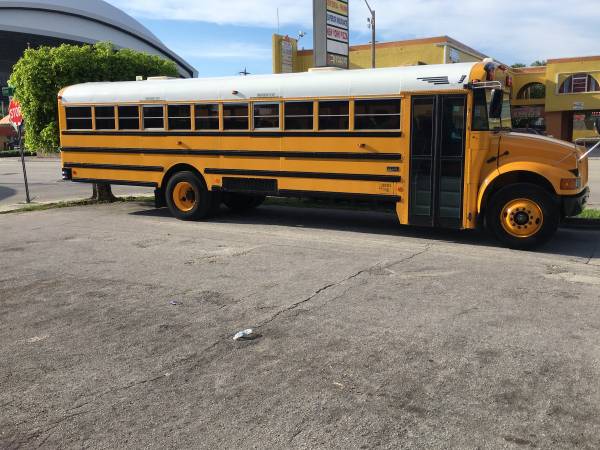 SCHOOL BUS FOR SALE 2003 INTERNATIONAL 65 PASSENGERS W A/C - cars & for sale in Miami, FL – photo 5