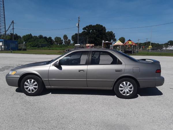 NEED GONE ASAP 97 Toyota Camry for sale in Gibsonton, FL