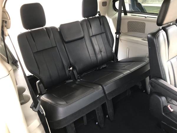 2012 Chrysler town country, 149k miles, DVD, Leather, Backup Camera for sale in Voorhees, NJ – photo 12